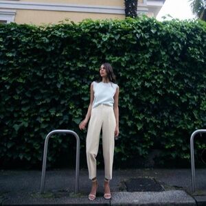 Zara Pants with a High waist